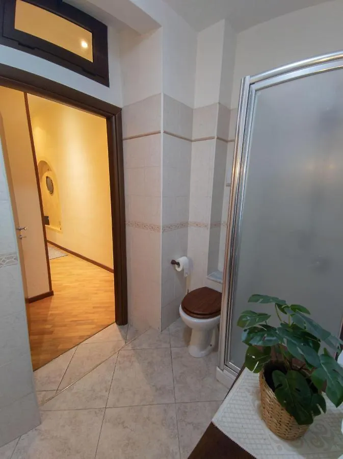 Apartament Saint George House Nel Cuore Di Cagliari Sardegna Włochy