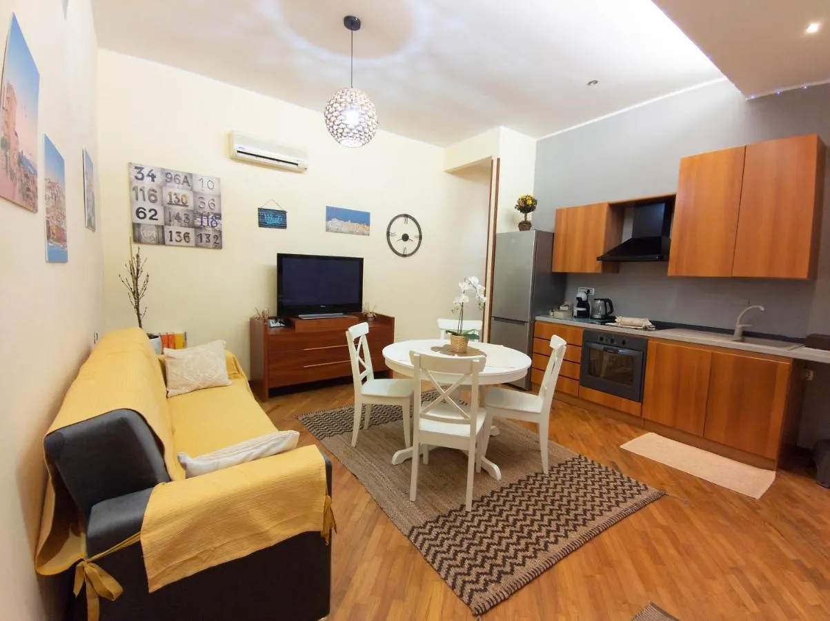 Apartament Saint George House Nel Cuore Di Cagliari Sardegna Włochy